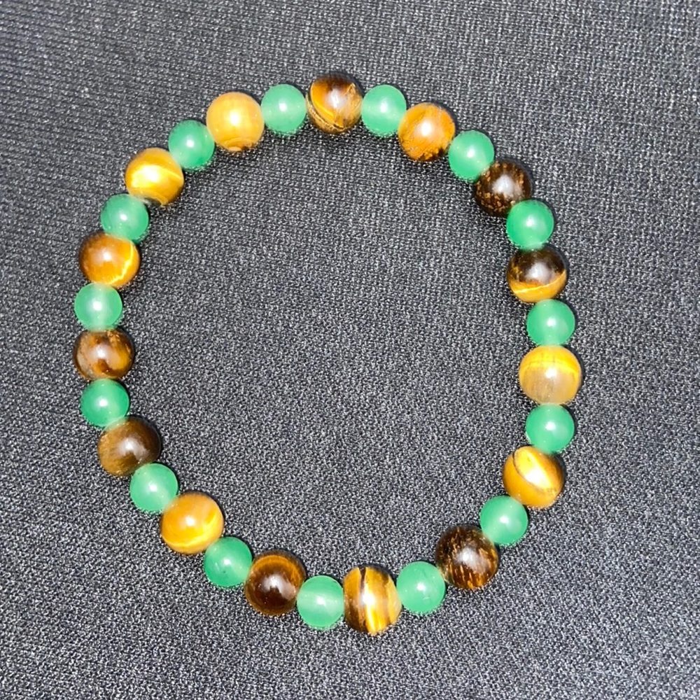 🌷NWOT stone bracelet